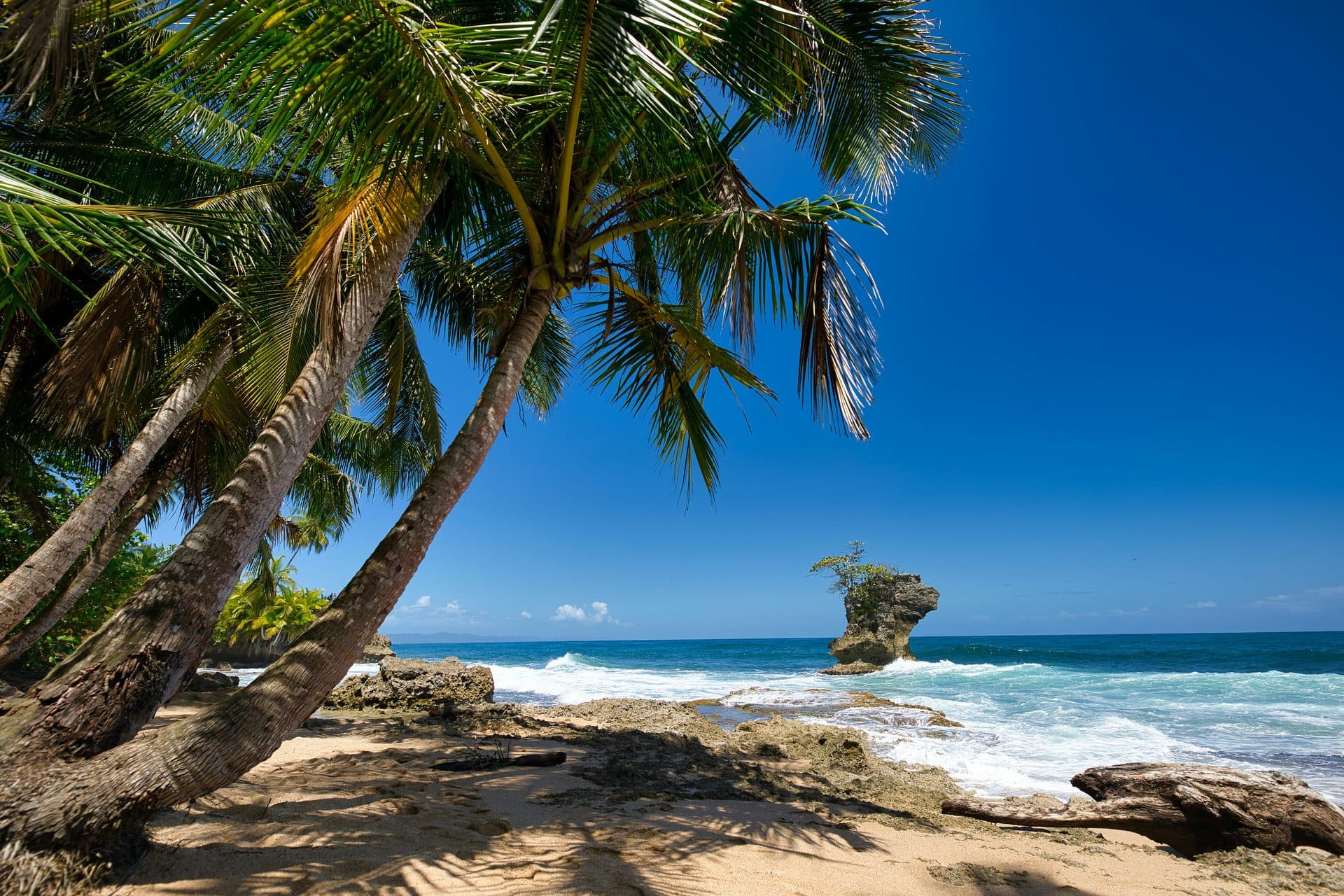 Costa Rica, Costa Rica – October